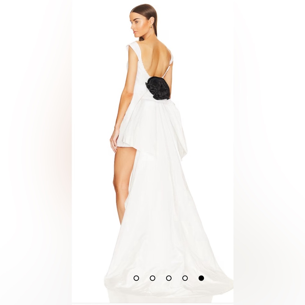 AVERY DRESS BLANC with Avery detachable train